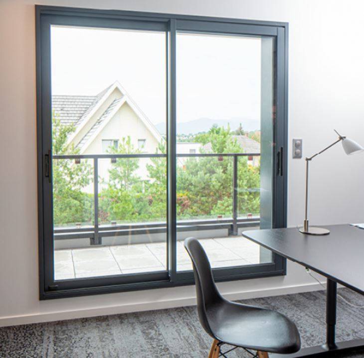 Baie coulissante K-Line à Sanary-sur-Mer dans le Var