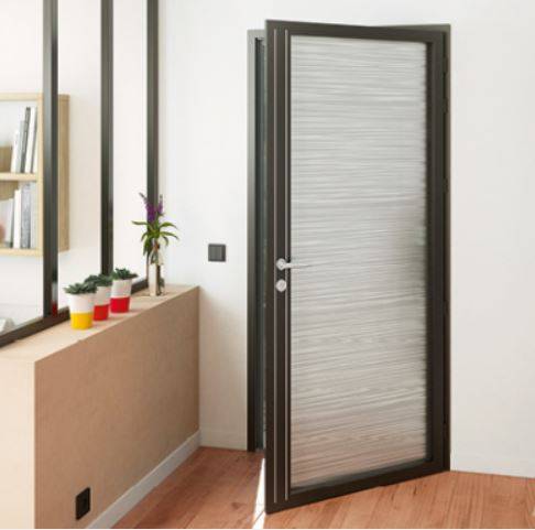 Prix d'une porte d'entrée vitrée à Ollioules