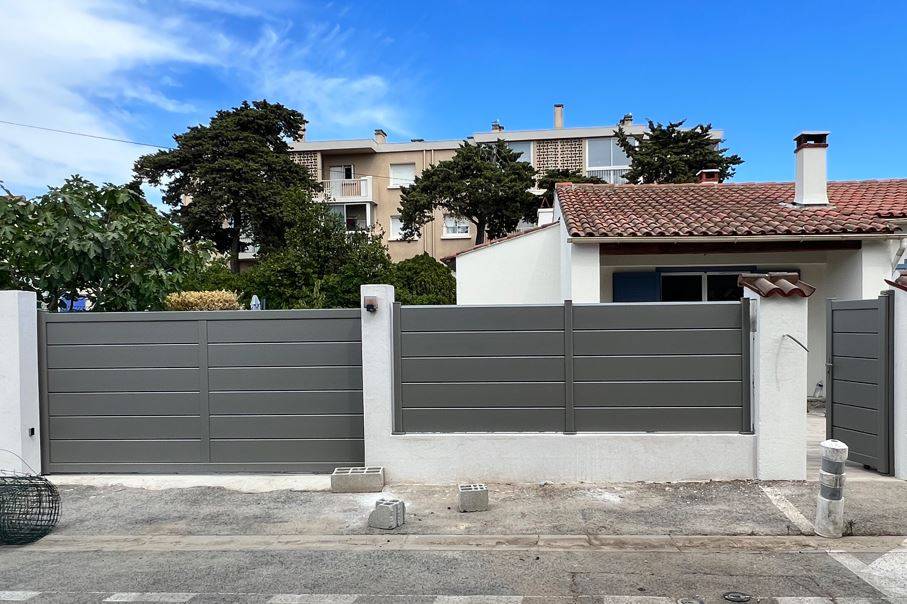 Ensemble portail portillon et clôture en alu La Seyne-sur-Mer