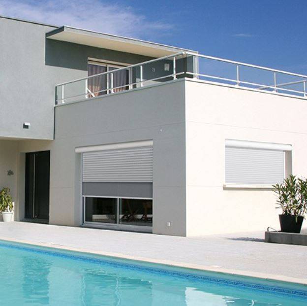 Volet roulant avec store intégré à Six-Fours