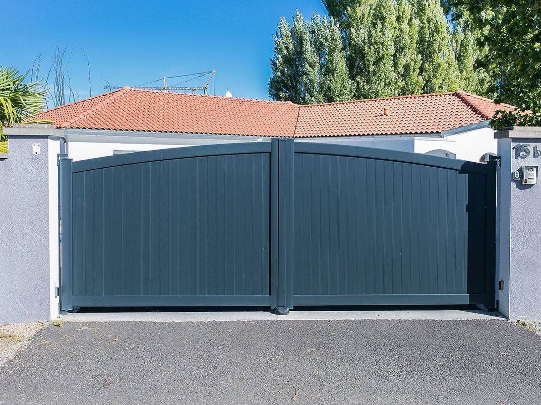 Portail alu battant Bandol