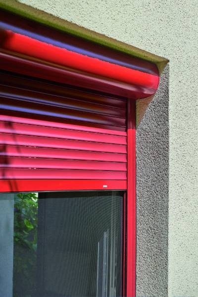 Volet roulant électrique avec moustiquaire à La Seyne-sur-Mer