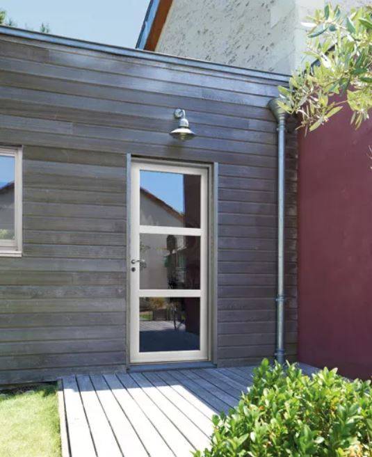 Porte PVC grand vitrage à Six-Fours